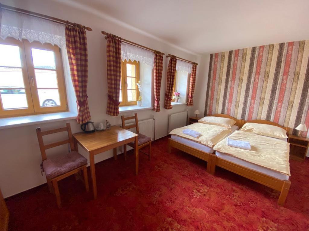 Pension U Kostela Frymburk Bagian luar foto
