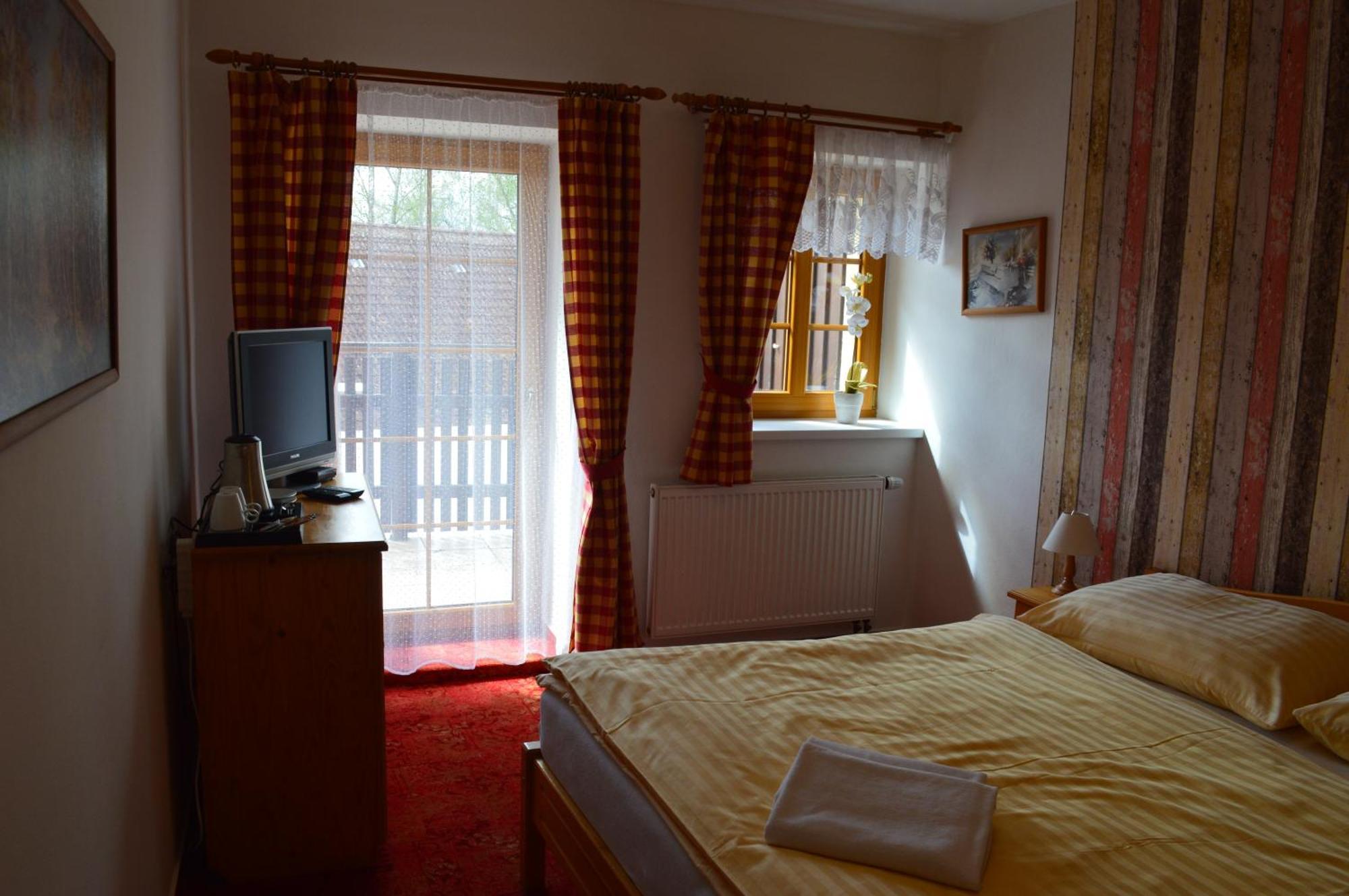 Pension U Kostela Frymburk Bagian luar foto