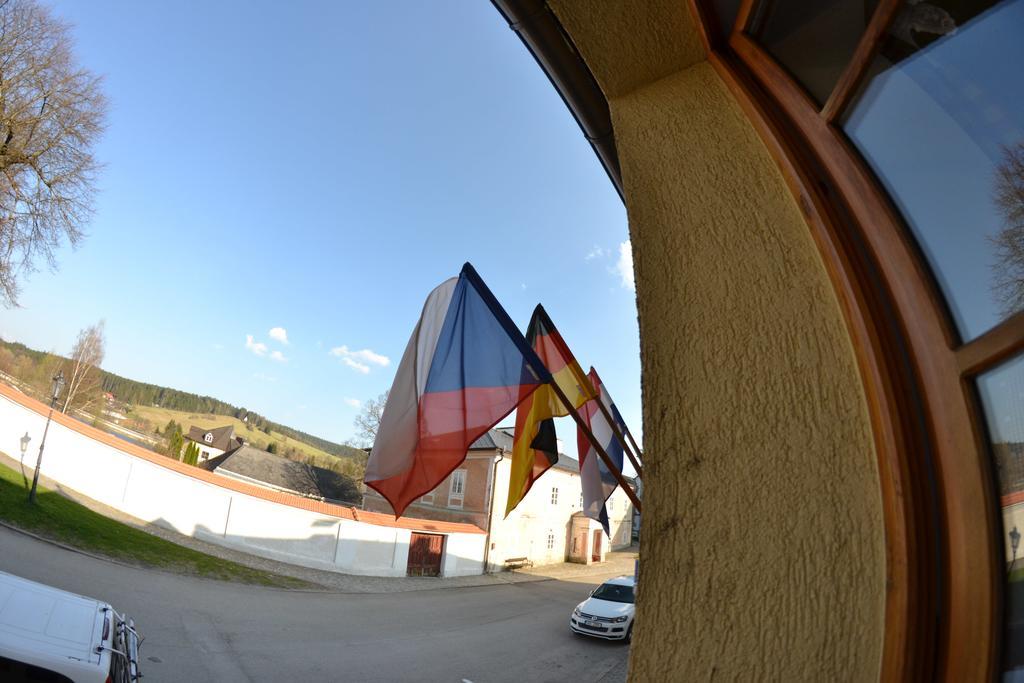 Pension U Kostela Frymburk Bagian luar foto